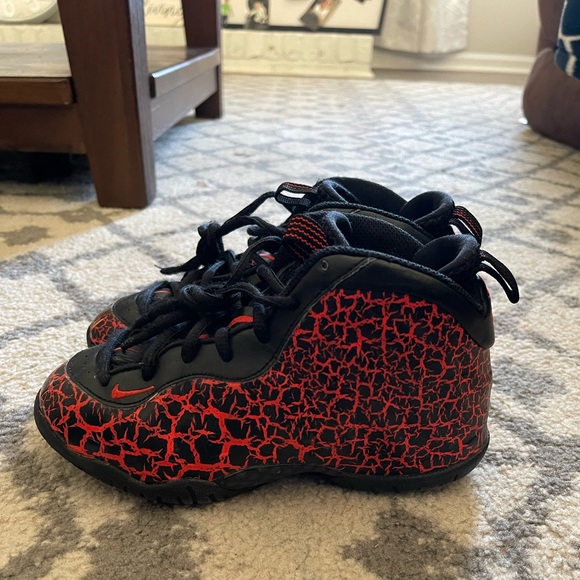🔥Gently used boys Foamposites🔥 - Picture 2 of 7